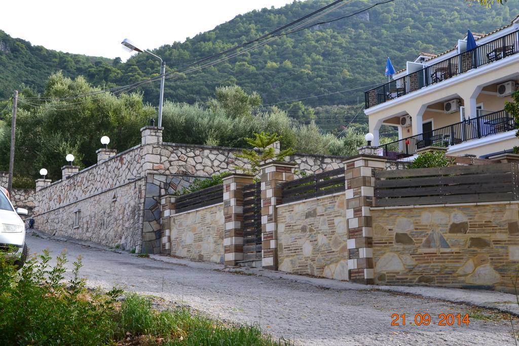 Karmiris Studios And Apartments Keri Zewnętrze zdjęcie